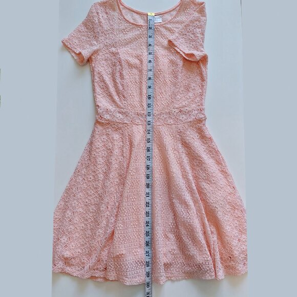 H&M Peach Lace Short Sleeve Dress - Picture 5 of 10